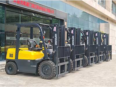 Ready for Europe! HIFOUNE FD30 3-Ton Diesel Forklifts on the Way