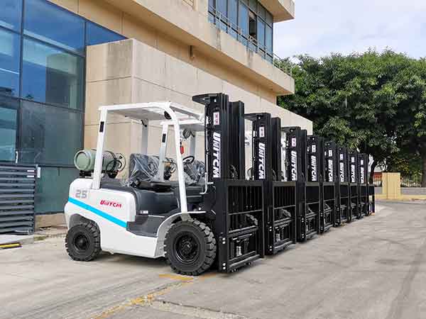 What are the common issues for HIFOUNE forklift customers