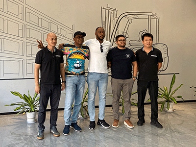 É ótimo ter nossos valiosos parceiros africanos visitando a sede da HIFOUNE!